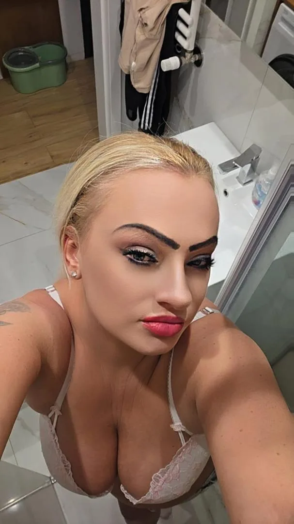 Olivia - zdjęcie profilowe, Kielce