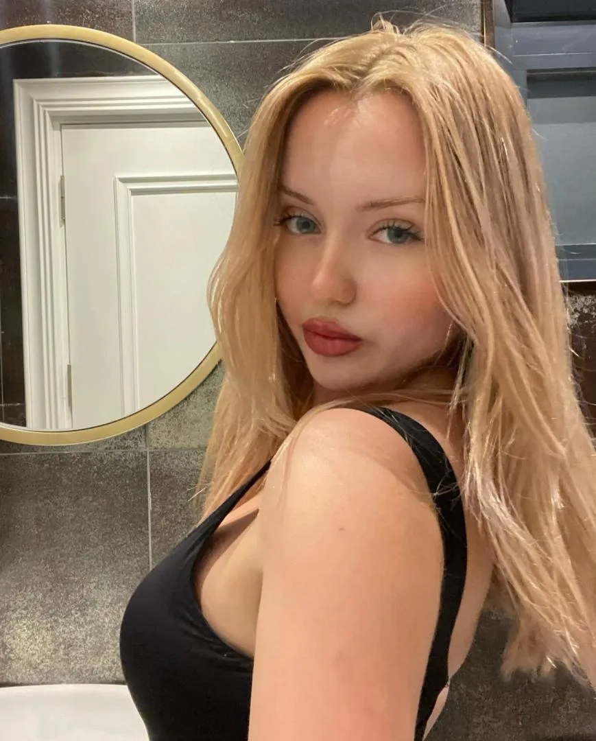 Julia - zdjęcie profilowe, Warszawa