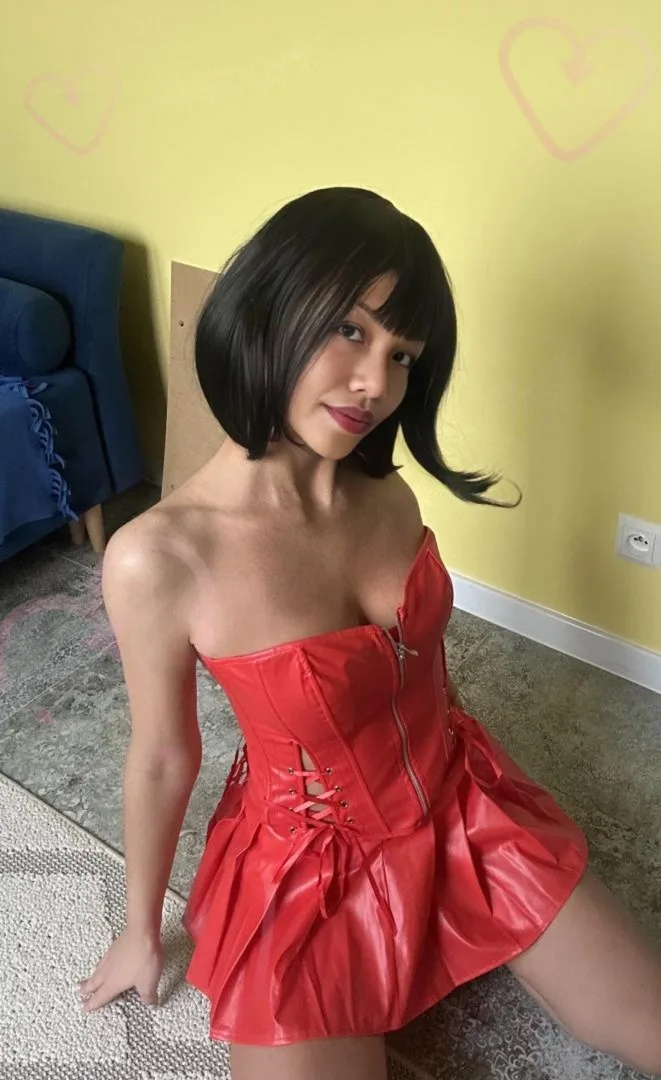 Emily online - zdjęcie 2