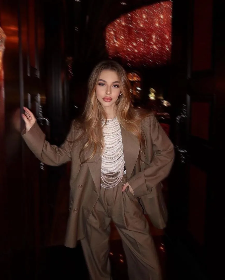 Faye Vale - zdjęcie 13, Warszawa