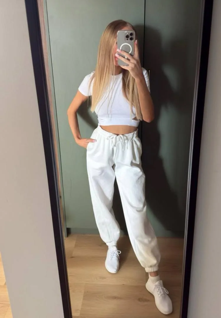 Emilka - zdjęcie profilowe, Poznań