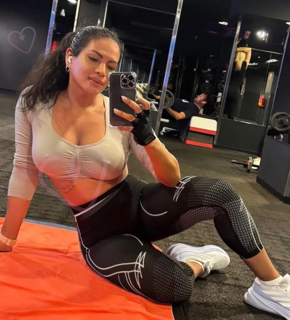 Angie Fox - zdjęcie 17, Warszawa
