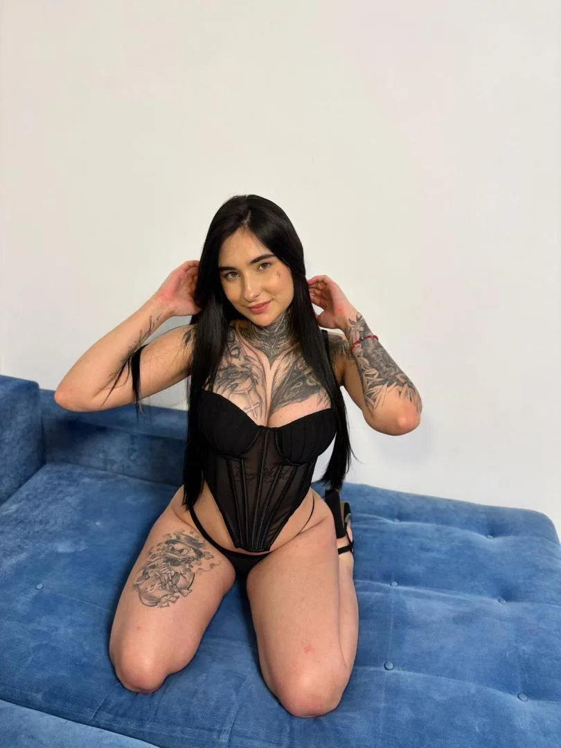 Camila sexy tatoo - zdjęcie 3, Warszawa