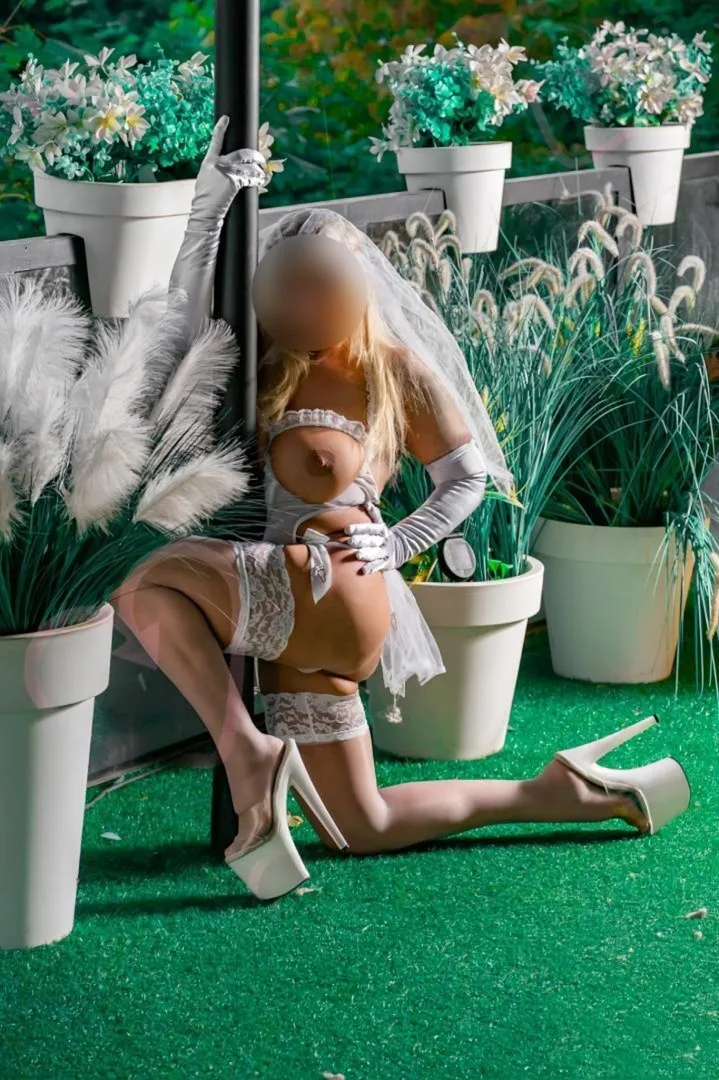 LAYLA - zdjęcie profilowe, Piła