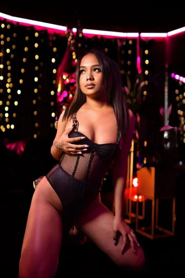 Valeria NEW - zdjęcie 2, Warszawa