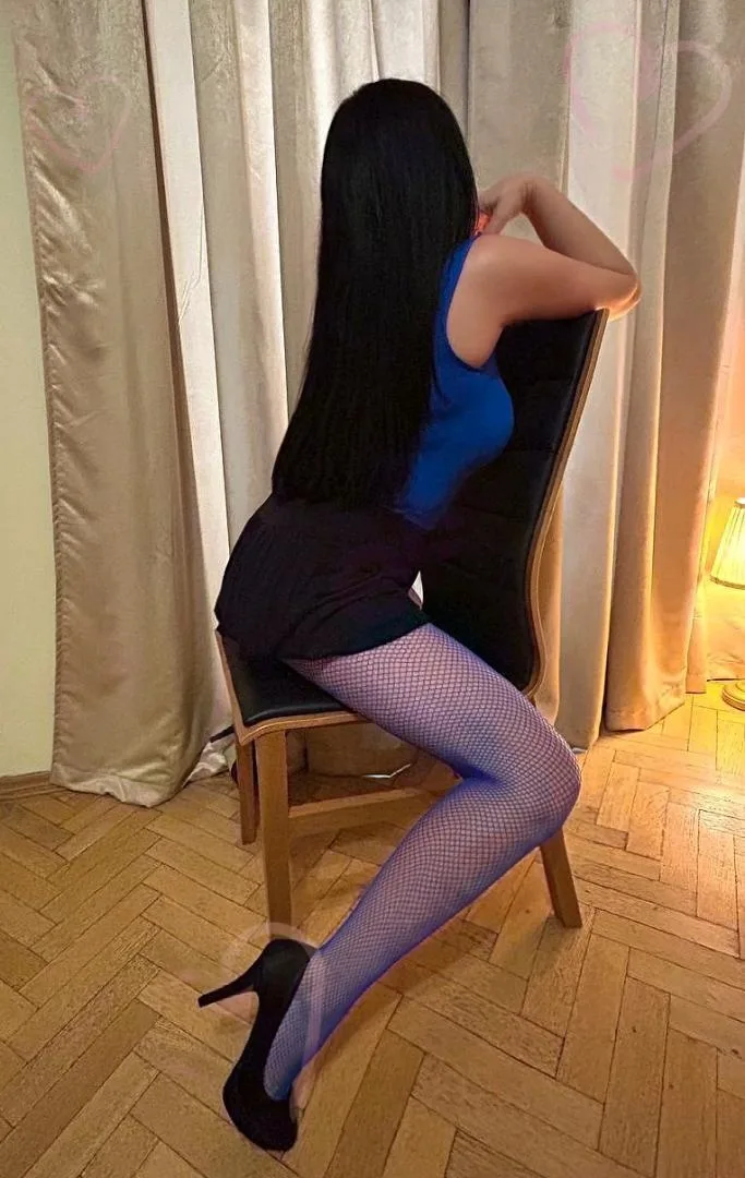 Sex jak marzenie z filigranowa brunetka - zdjęcie 3, Warszawa