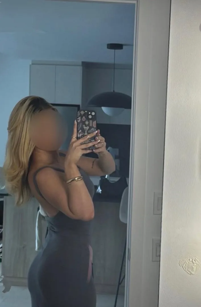 YOUR GIRL - zdjęcie 2, Warszawa