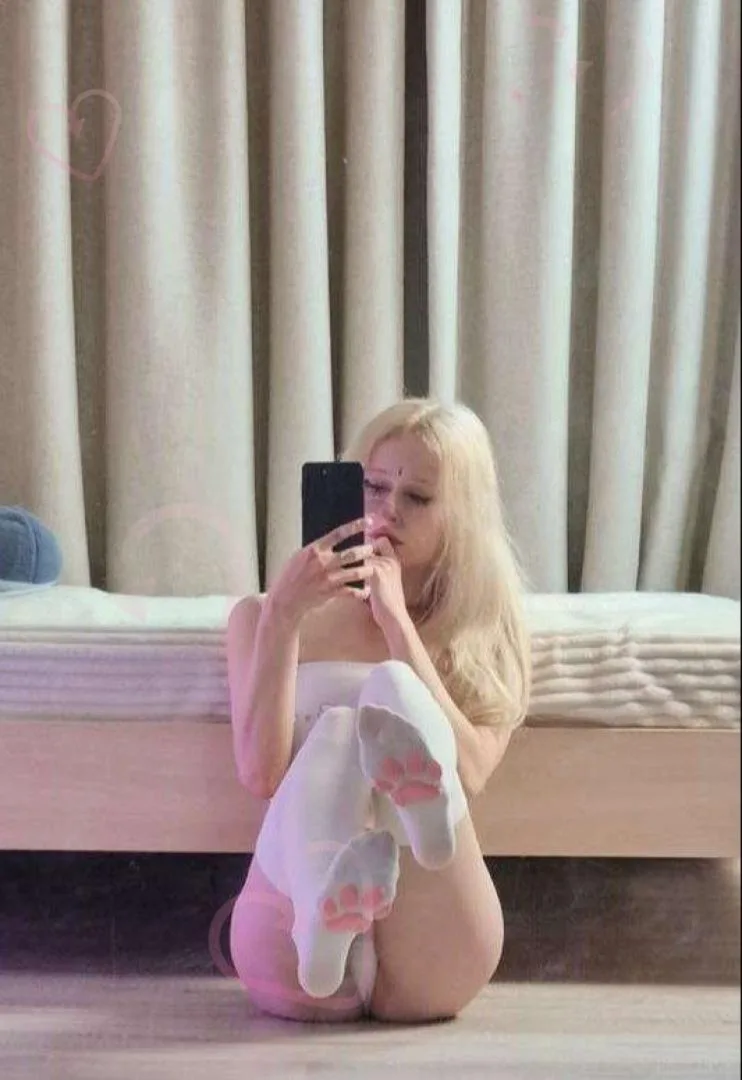 Blond Kicia - zdjęcie 3