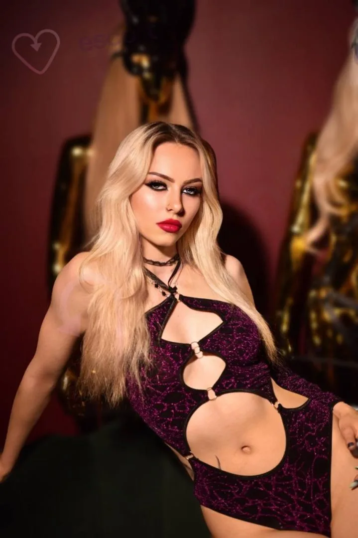 Emilia - zdjęcie profilowe, Warszawa
