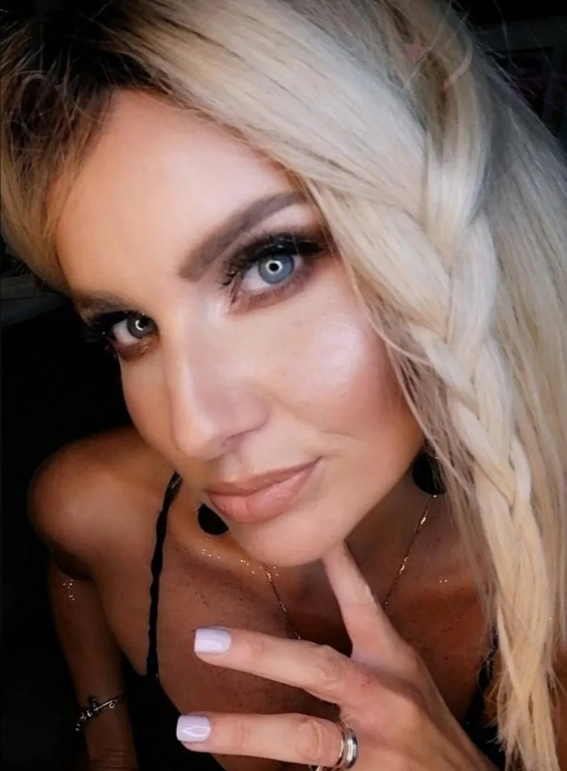 MILF Malgosia - zdjęcie 2