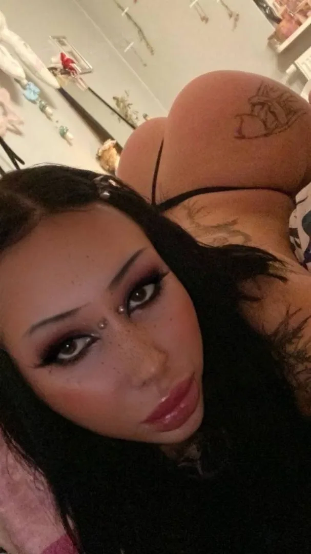 NAPALONA - zdjęcie profilowe