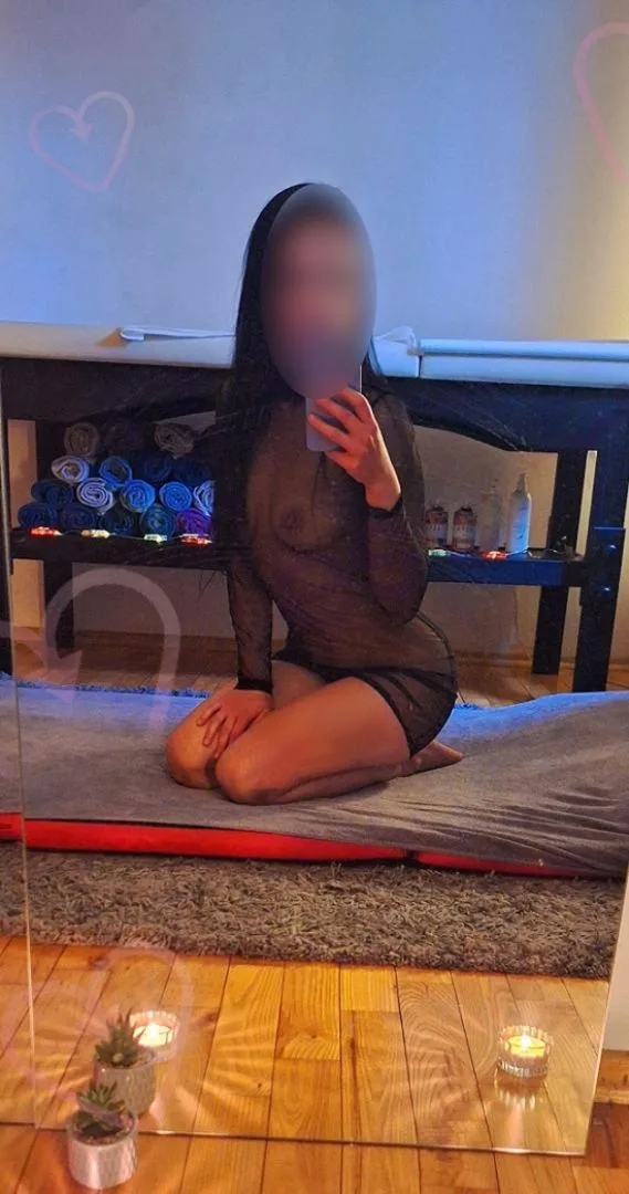 Seksowna Maja masażystka - zdjęcie profilowe, Warszawa