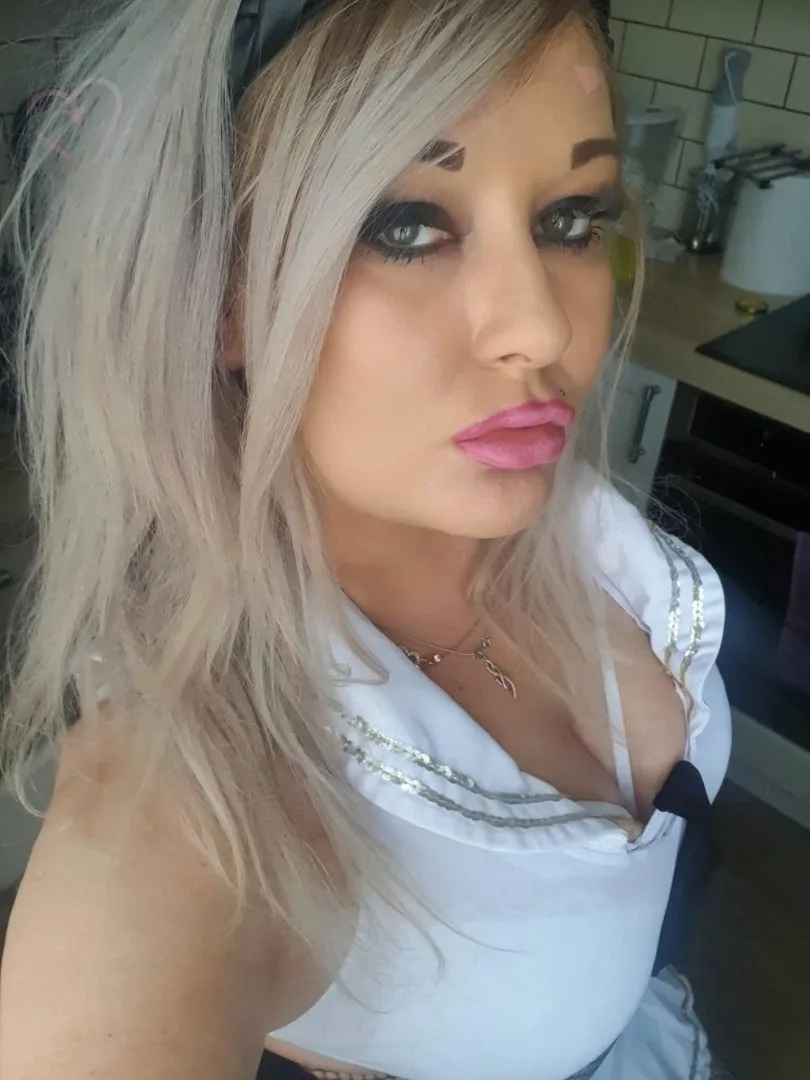 Twoja Bad Girl - zdjęcie 15, Ostrów Mazowiecka