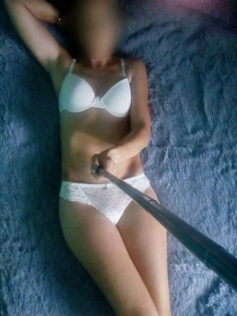 Zgrabna MILF, namętne GFE - zdjęcie 3, Września