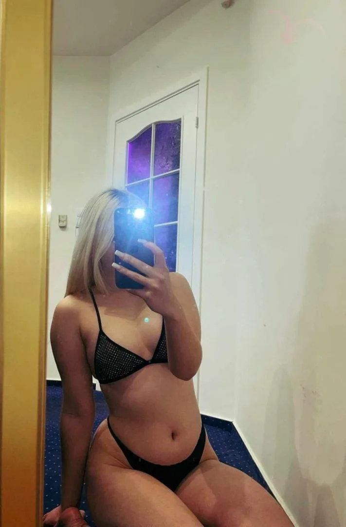 Wera Nuru - zdjęcie profilowe, Warszawa
