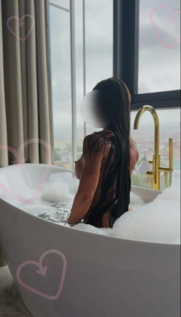 AnAl Queen - zdjęcie 2, Szczecin