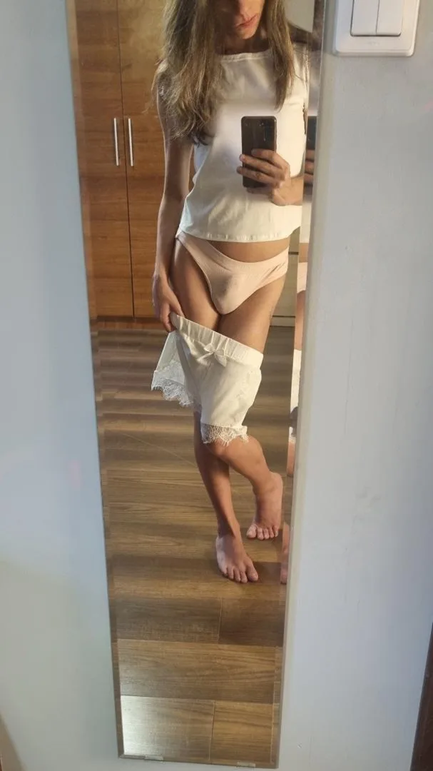 ULEGLA TRANS Szczuplutka suczka - zdjęcie 11, Warszawa