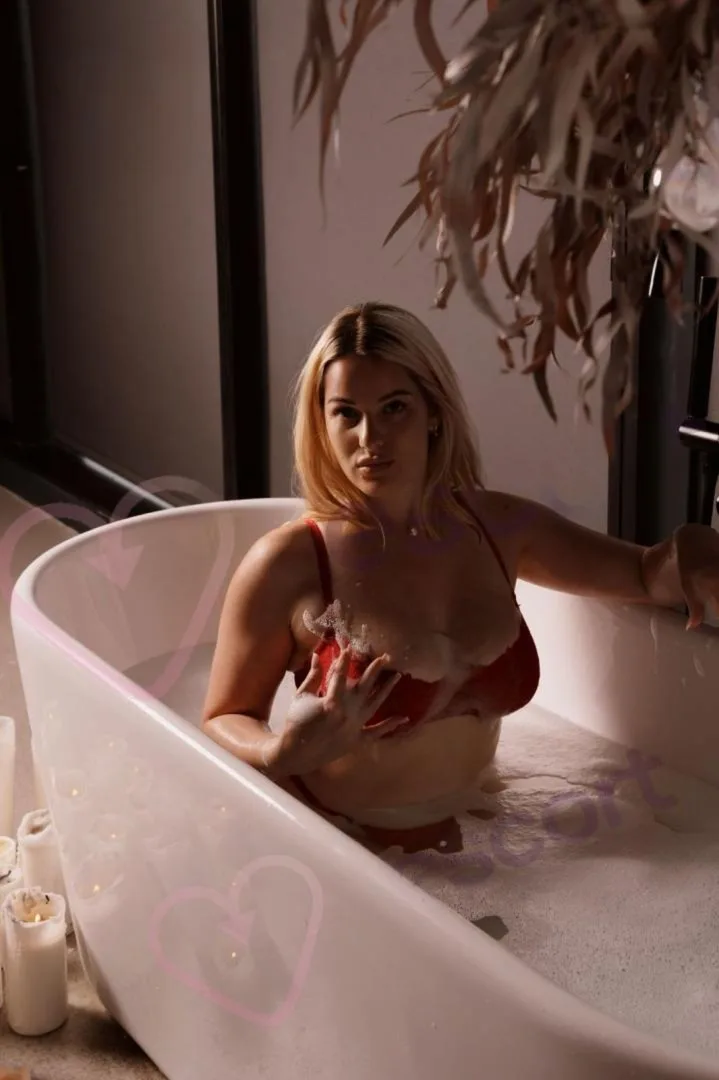 Amina Vip - zdjęcie profilowe, Poznań