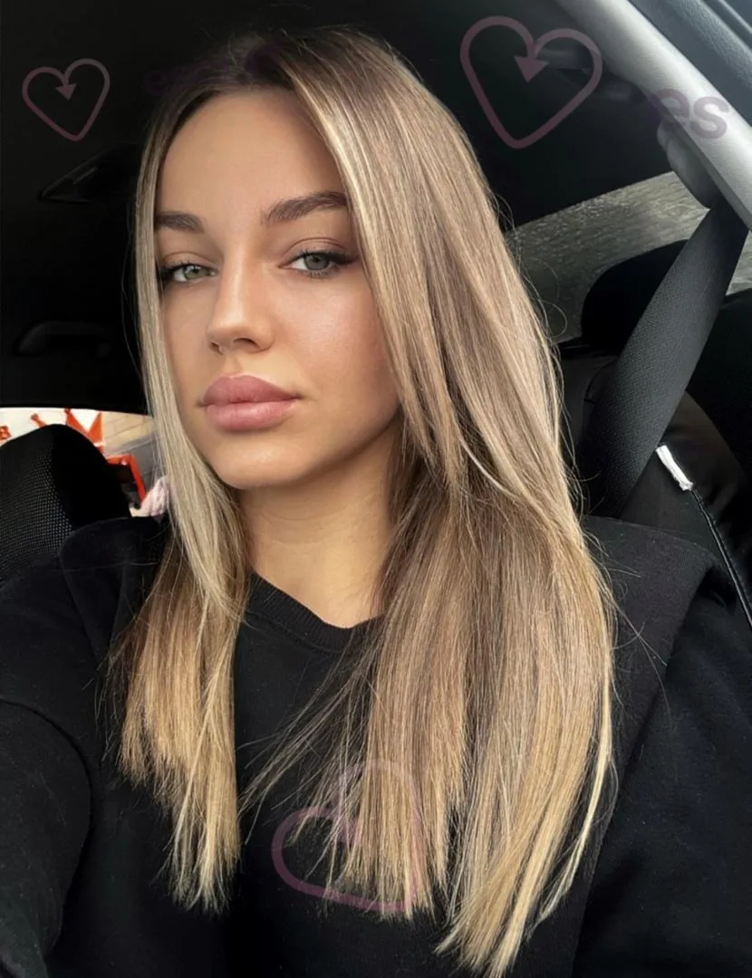 Nika - zdjęcie profilowe, Warszawa
