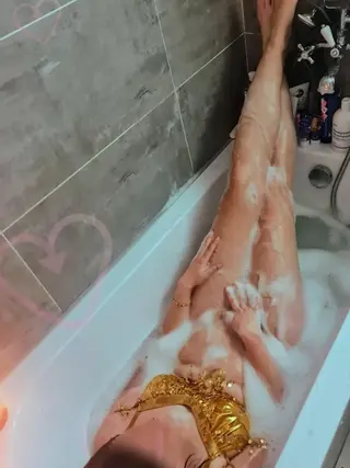 Ogłoszenie towarzyskie Wrocław Sępolno - GoldenDevil