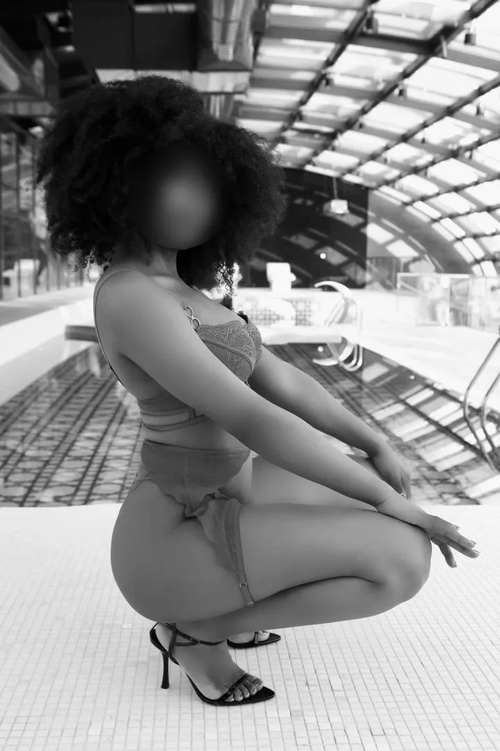 czarny Nuru massage - zdjęcie 3, Białystok