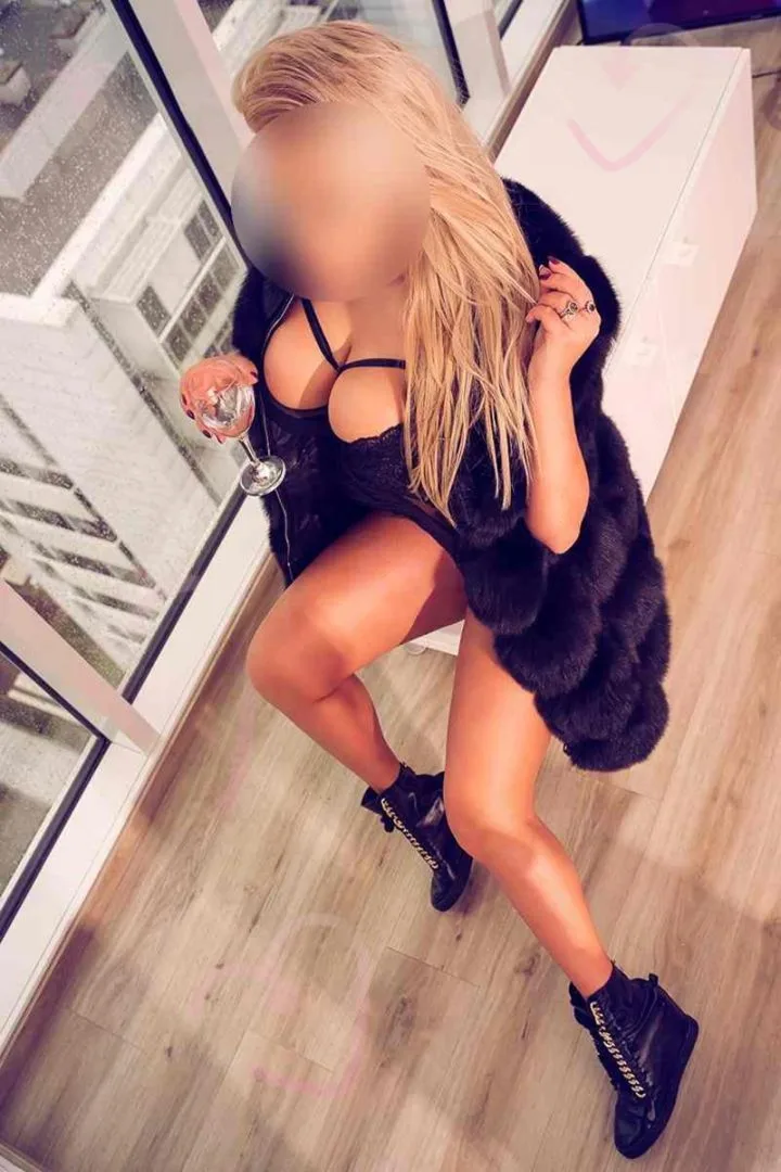 Sally Escort Girl - zdjęcie 4, Poznań