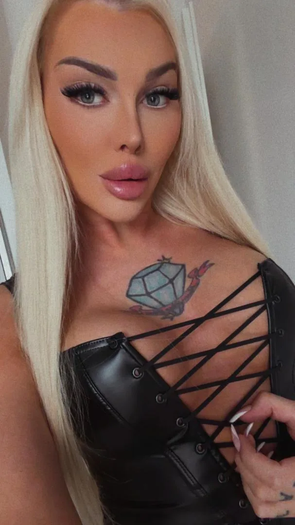 Miss Kate - zdjęcie profilowe, Warszawa