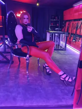 Ogłoszenie towarzyskie Warszawa - Mistress Olaftrans