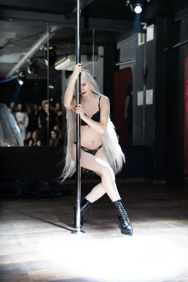 Evildoll-Striptiz-prywatny/imprezy/kawalerski - zdjęcie profilowe, Lublin