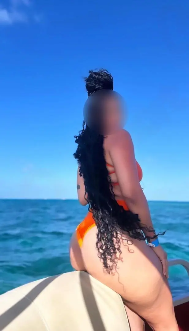 LATINA SARA - zdjęcie profilowe, Płock