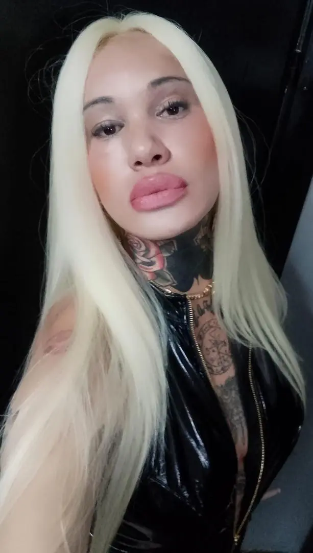 Rebeka tsy - zdjęcie profilowe, Warszawa