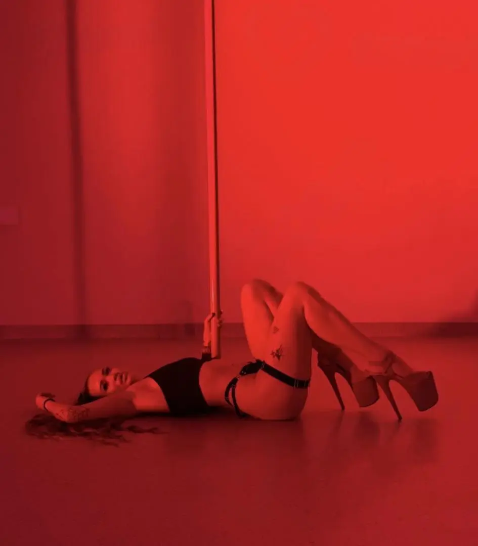 Sara Sky - zdjęcie 5, Warszawa