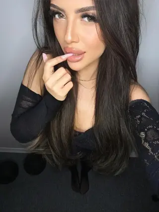 Ogłoszenie towarzyskie Warszawa Wilanów - HOT LAURA