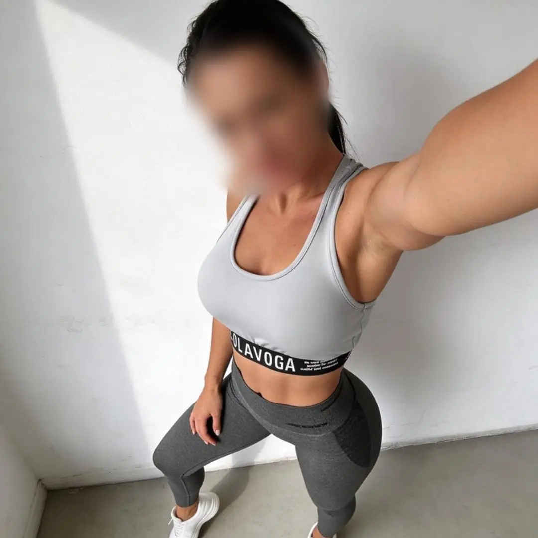 sexbomb MILF - zdjęcie 2