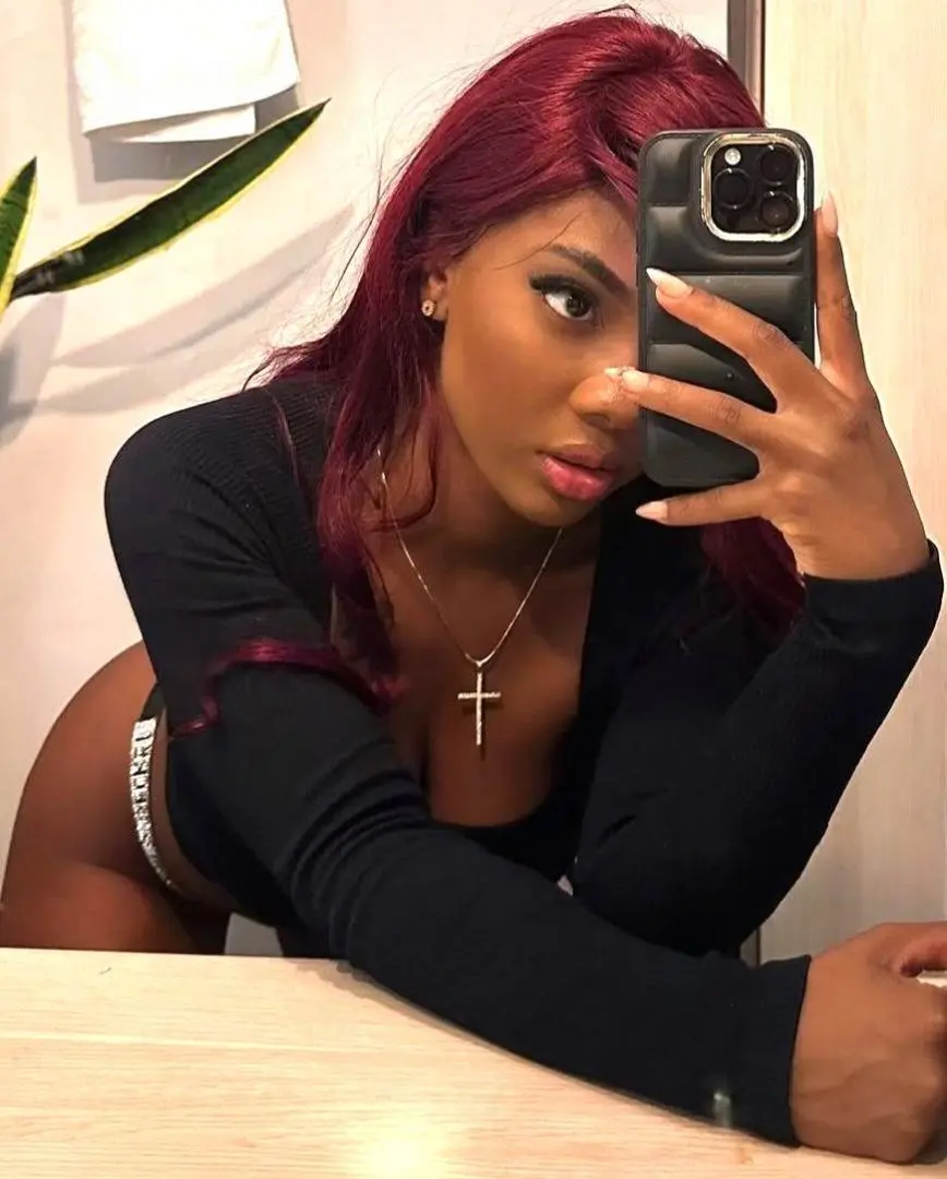 Isabela - zdjęcie profilowe, Warszawa