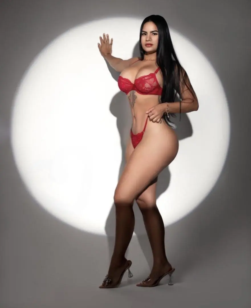 Ariana - zdjęcie 5, Łódź