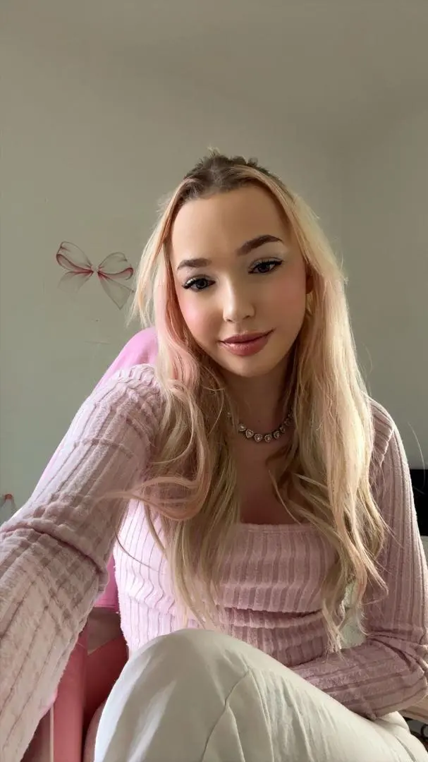 Kornelia Online - zdjęcie profilowe