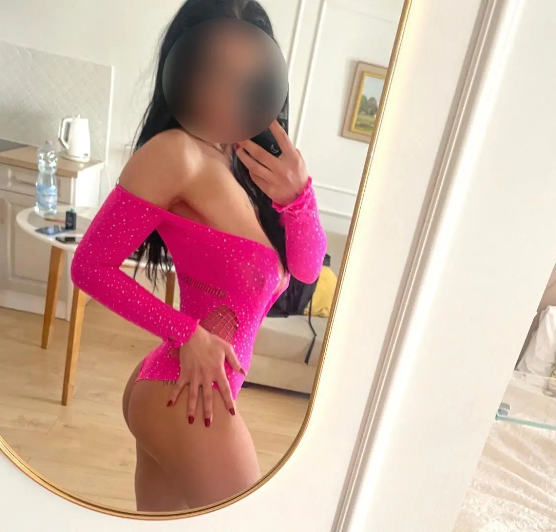 OLIVIA VIP DEBIUT - zdjęcie 2, Płońsk