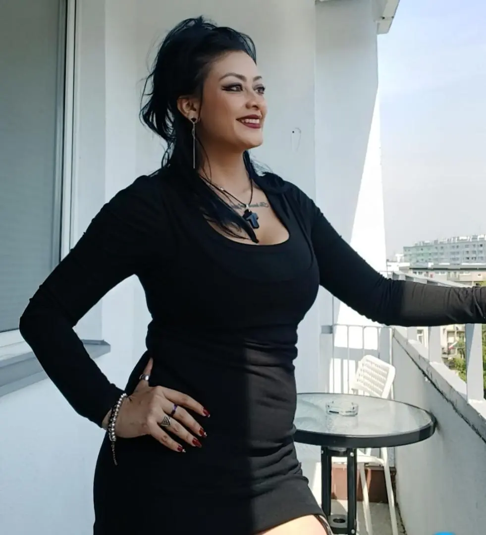 Yeini hot latin - zdjęcie 2, Warszawa