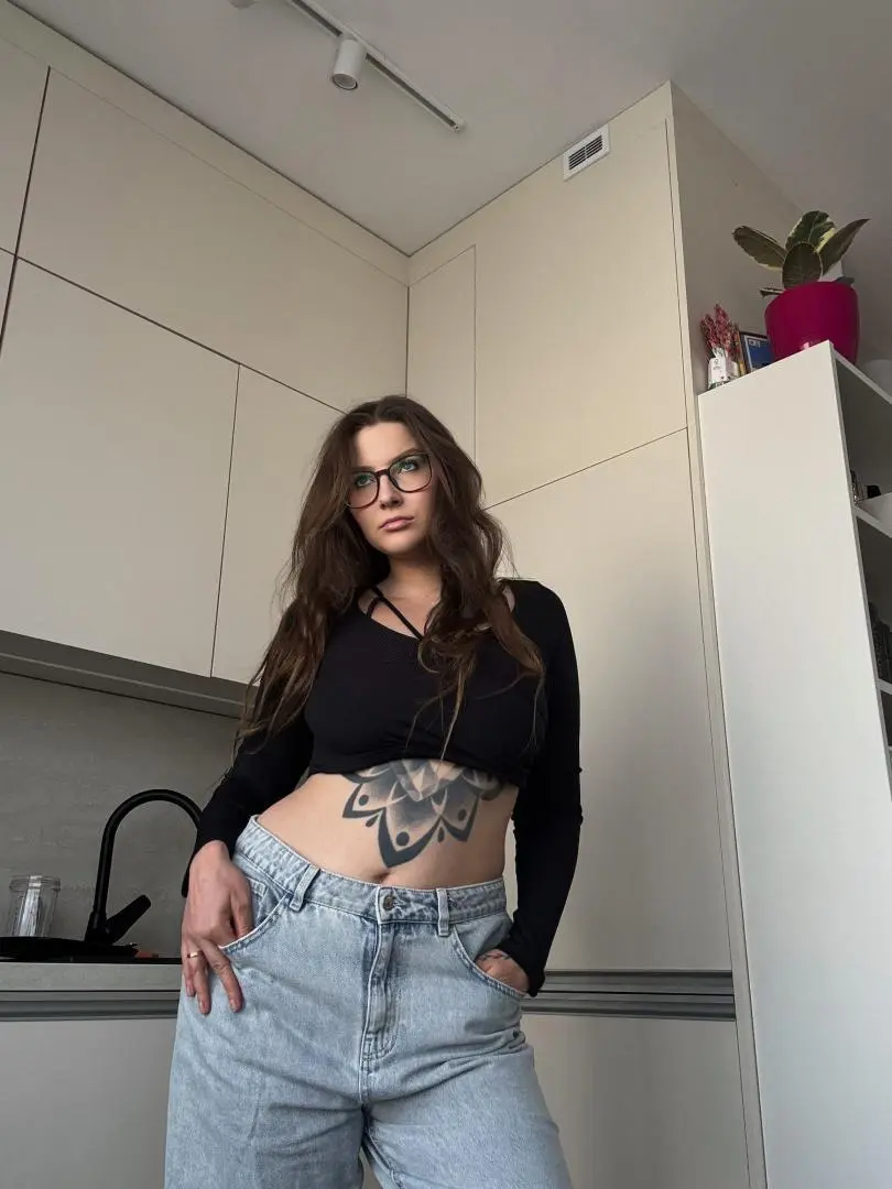 Bebe - POKAZY, SEXTING, FILMY - zdjęcie 9