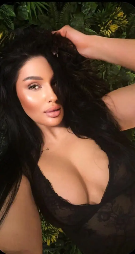 HOT KAMILA - zdjęcie profilowe, Warszawa