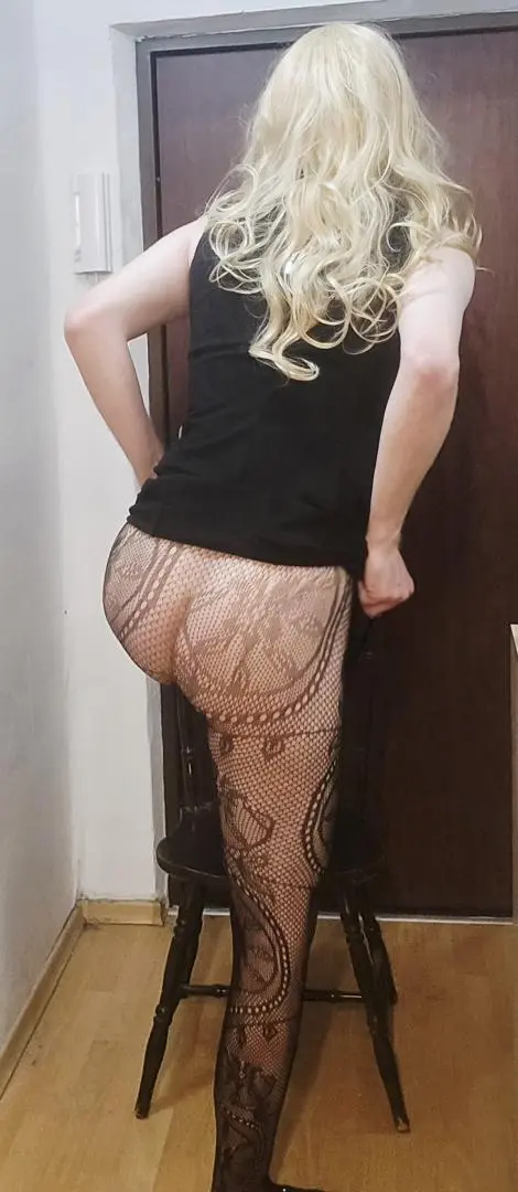 VERONIKA CROSS DRESS - zdjęcie profilowe, Warszawa