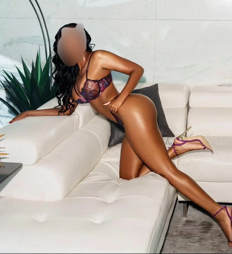 Amora - zdjęcie profilowe, Poznań