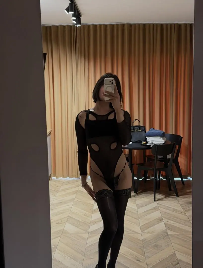 Esti - zdjęcie profilowe, Warszawa