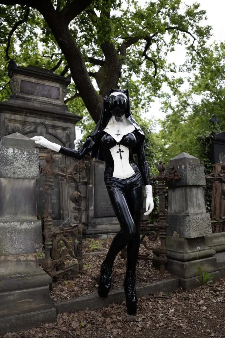 RubbobjectDoll - zdjęcie 3, Warszawa
